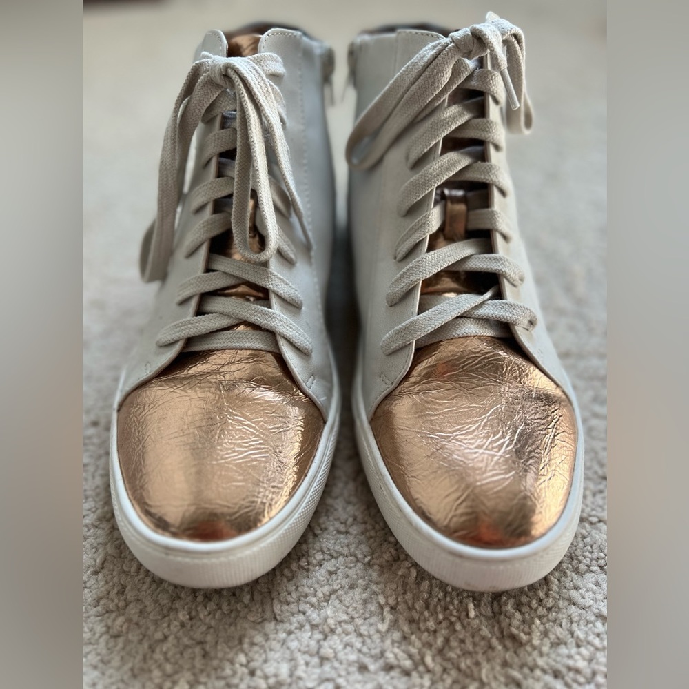 Dolce Vita Alvira Lace-Up High-Top Sneakers